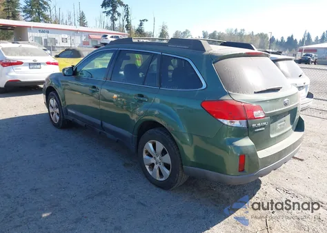 2010 Subaru Outback 2.5I Limited z USA, uszkodzony, nr VIN 4S4BRCJC8A3373341